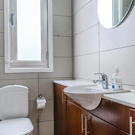 Two Bed In Pervolia, 150 Meters From The Sea Villa *