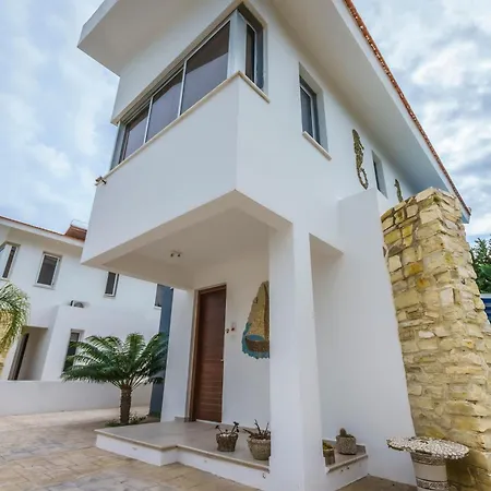 וילה Two Bed In Pervolia, 150 Meters From The Sea